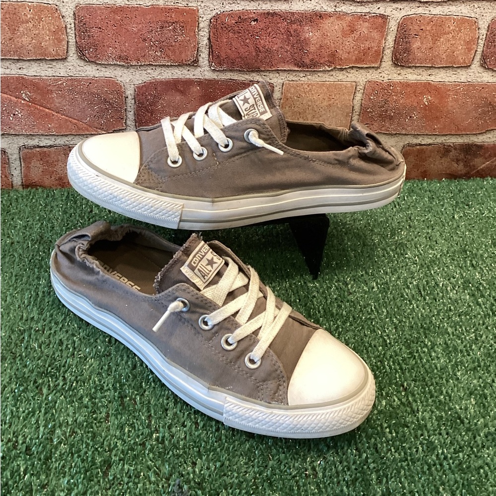 Converse All Star Womens Gray slip on no tie sneakers size 10